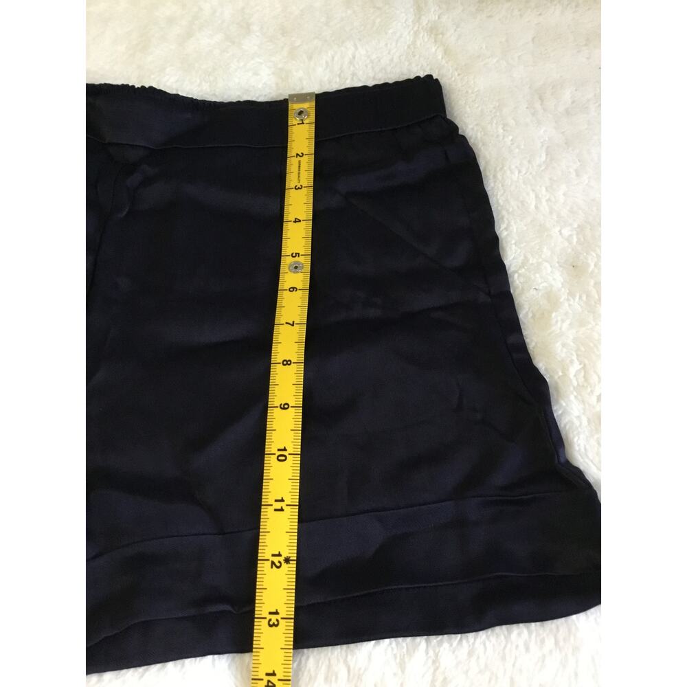 LOFT Comfy Satin Shorts - Picture 10 of 13